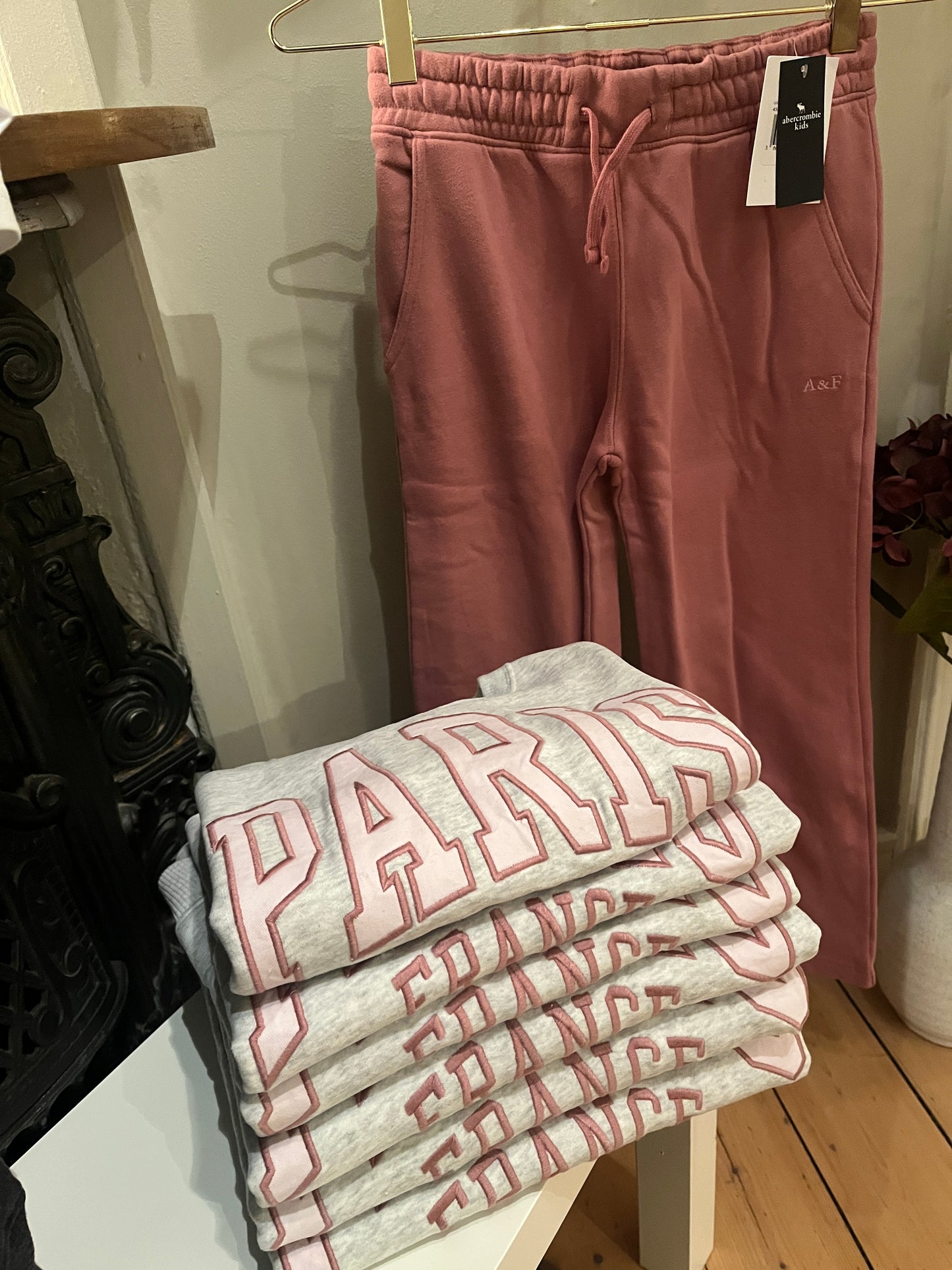 AFG I Heart Paris Crew - Light Grey Heather