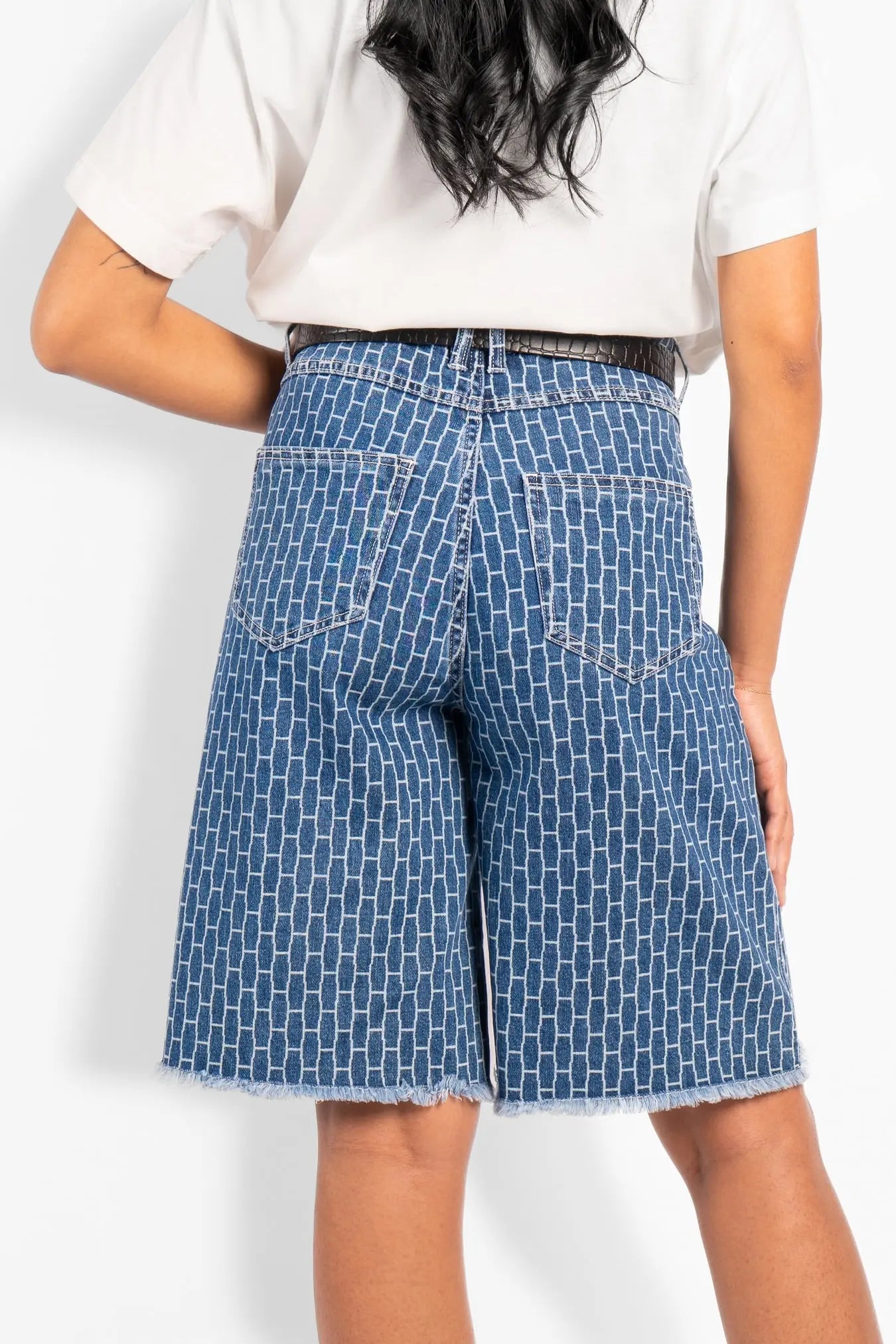 HÉST - DHARMA Shorts - Light wash blue denim