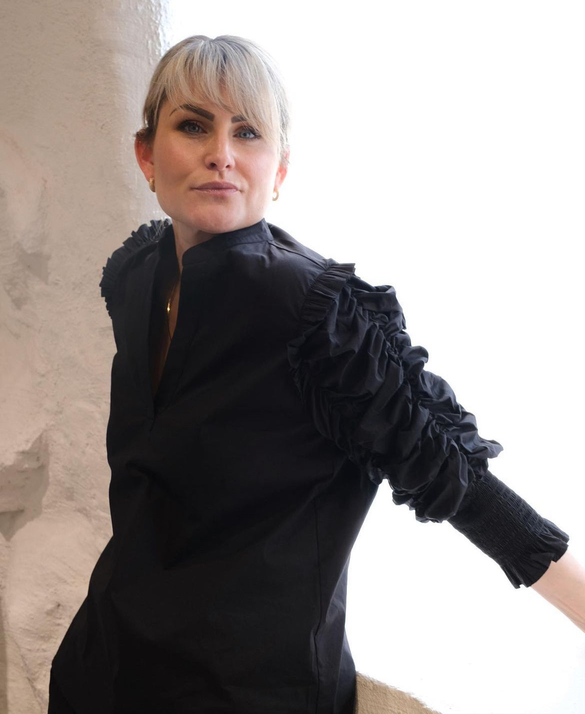 GoTrine Blouse - Black