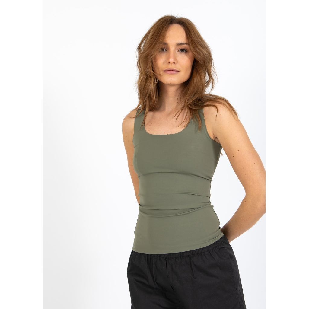 Coster Copenhagen - VIDA Tank Top - Khaki