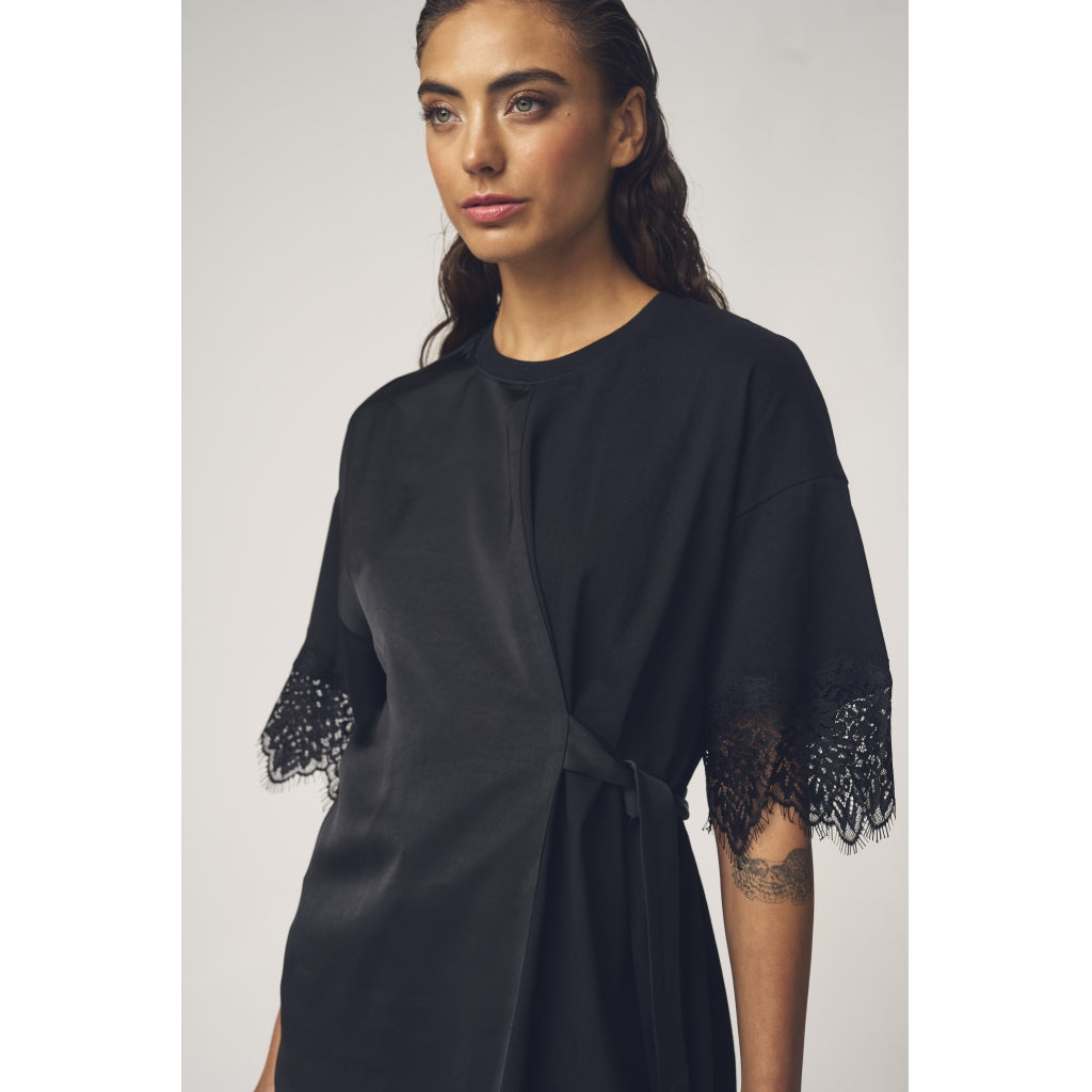 GOSSIA - MaikaGO Tunic Dress - BlacK