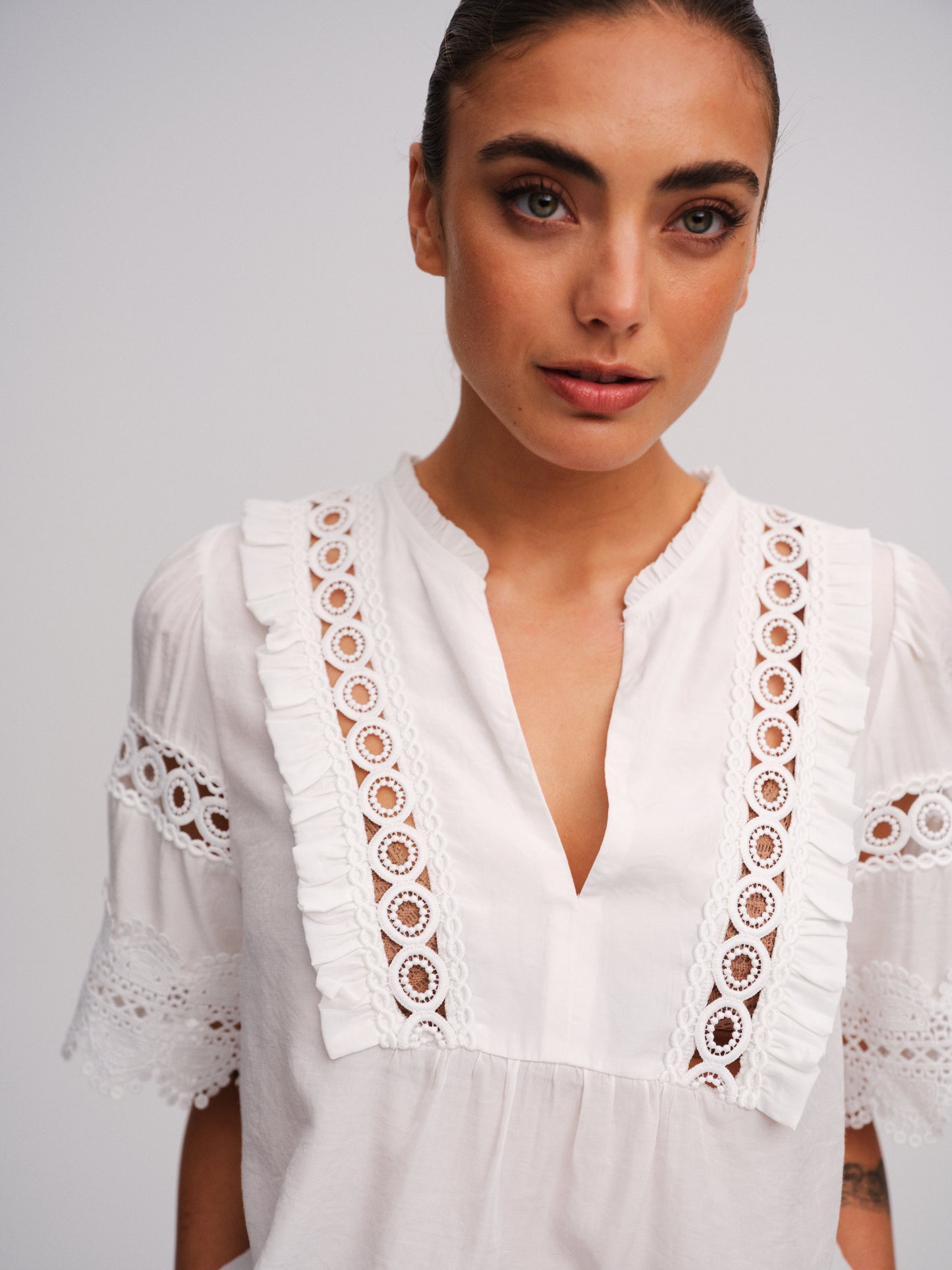 GOSSIA - ZelineGO Blouse - Off-white