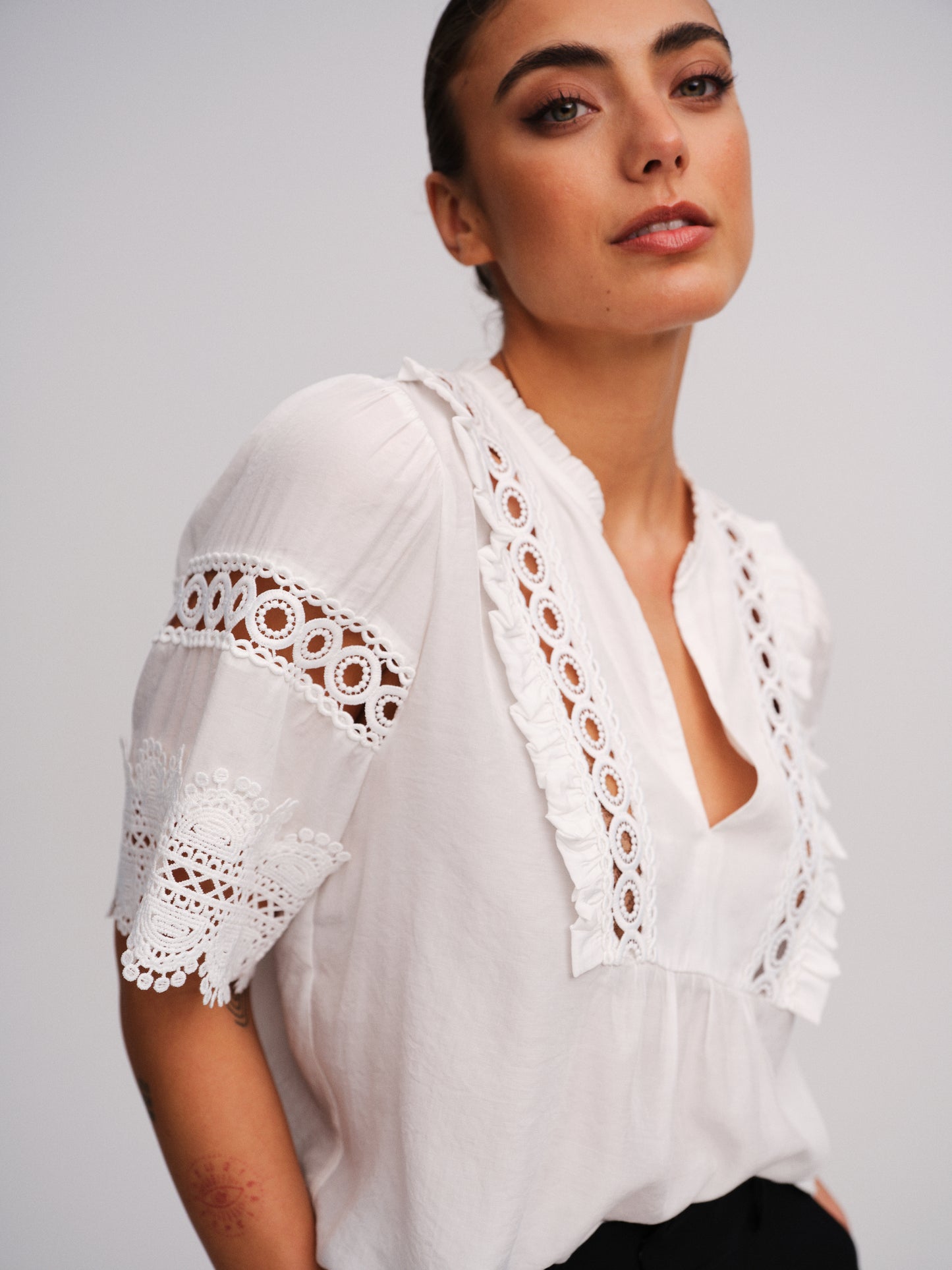 GOSSIA - ZelineGO Blouse - Off-white