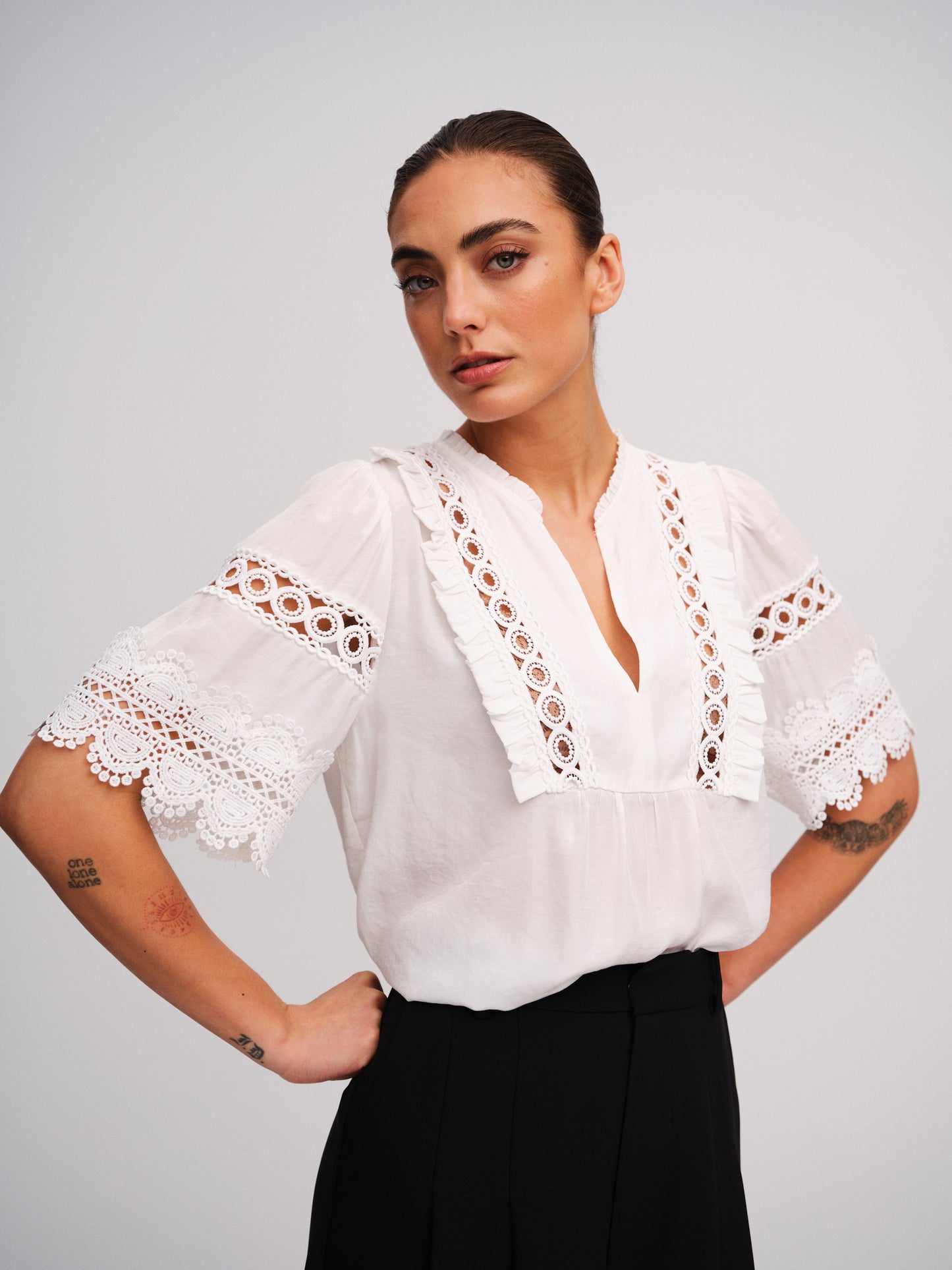 GOSSIA - ZelineGO Blouse - Off-white