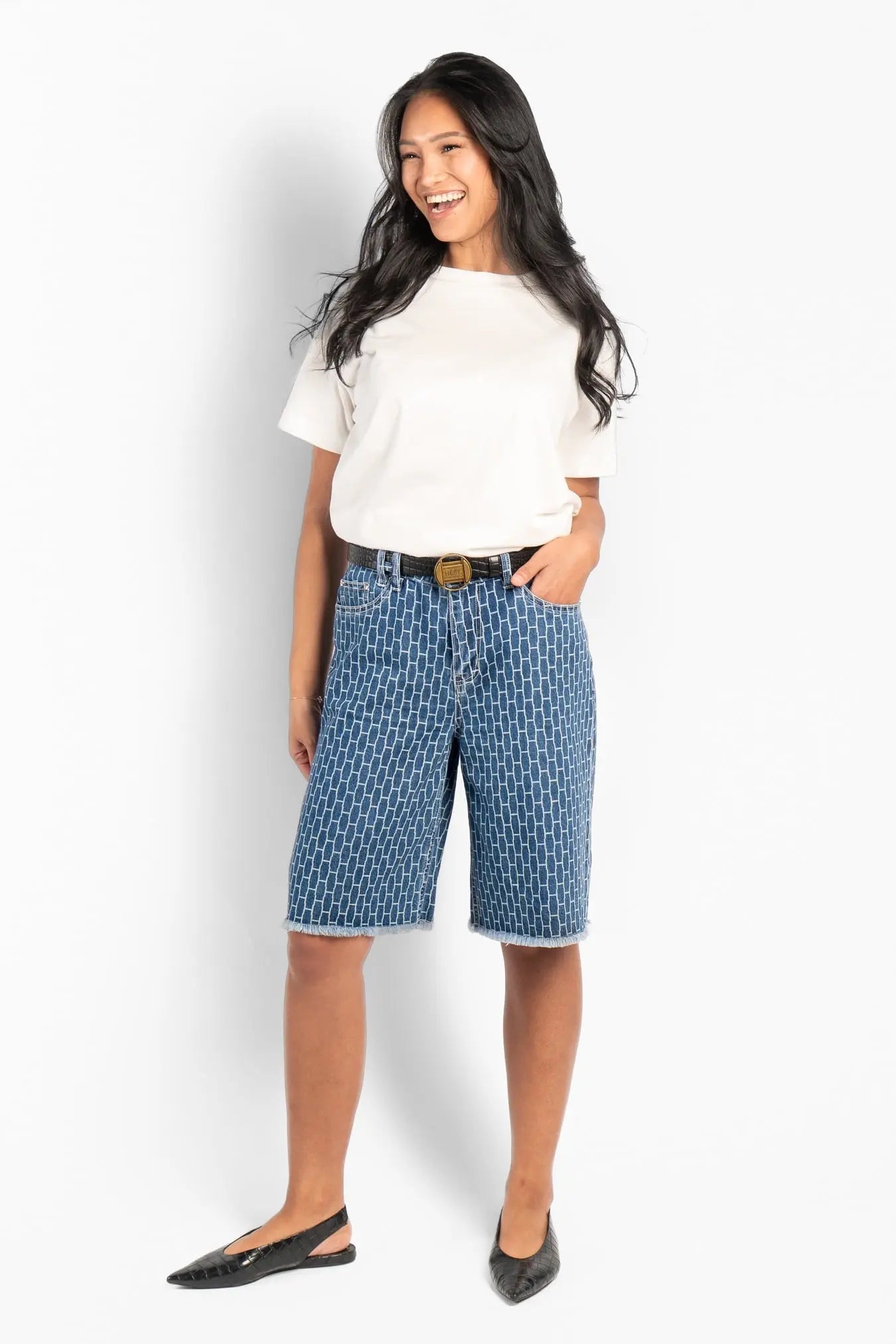 HÉST - DHARMA Shorts - Light wash blue denim