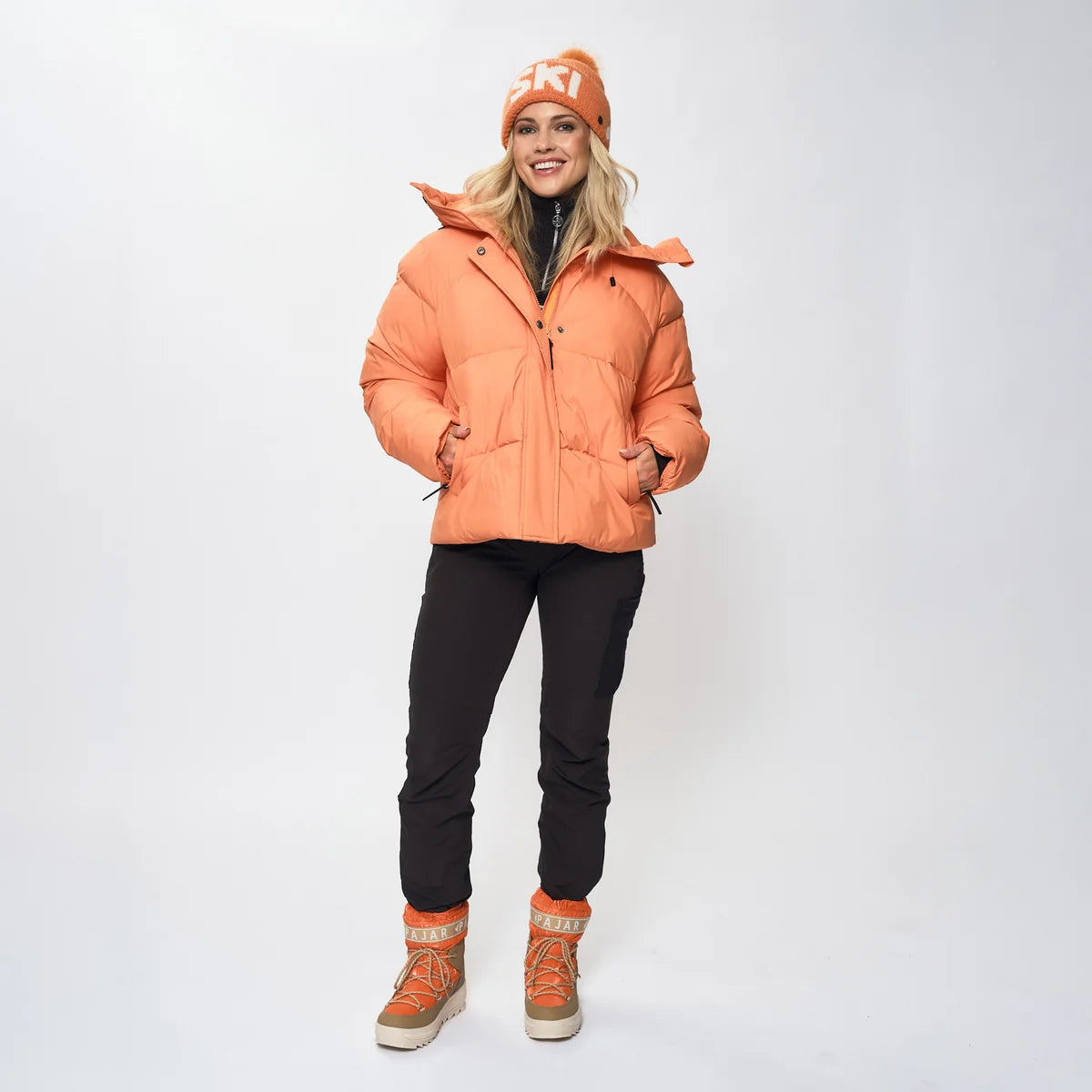 EMILIE VOE NERENG - Beitostølen - Dusty Orange