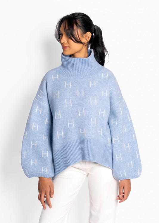FAM Sweater - Light blue