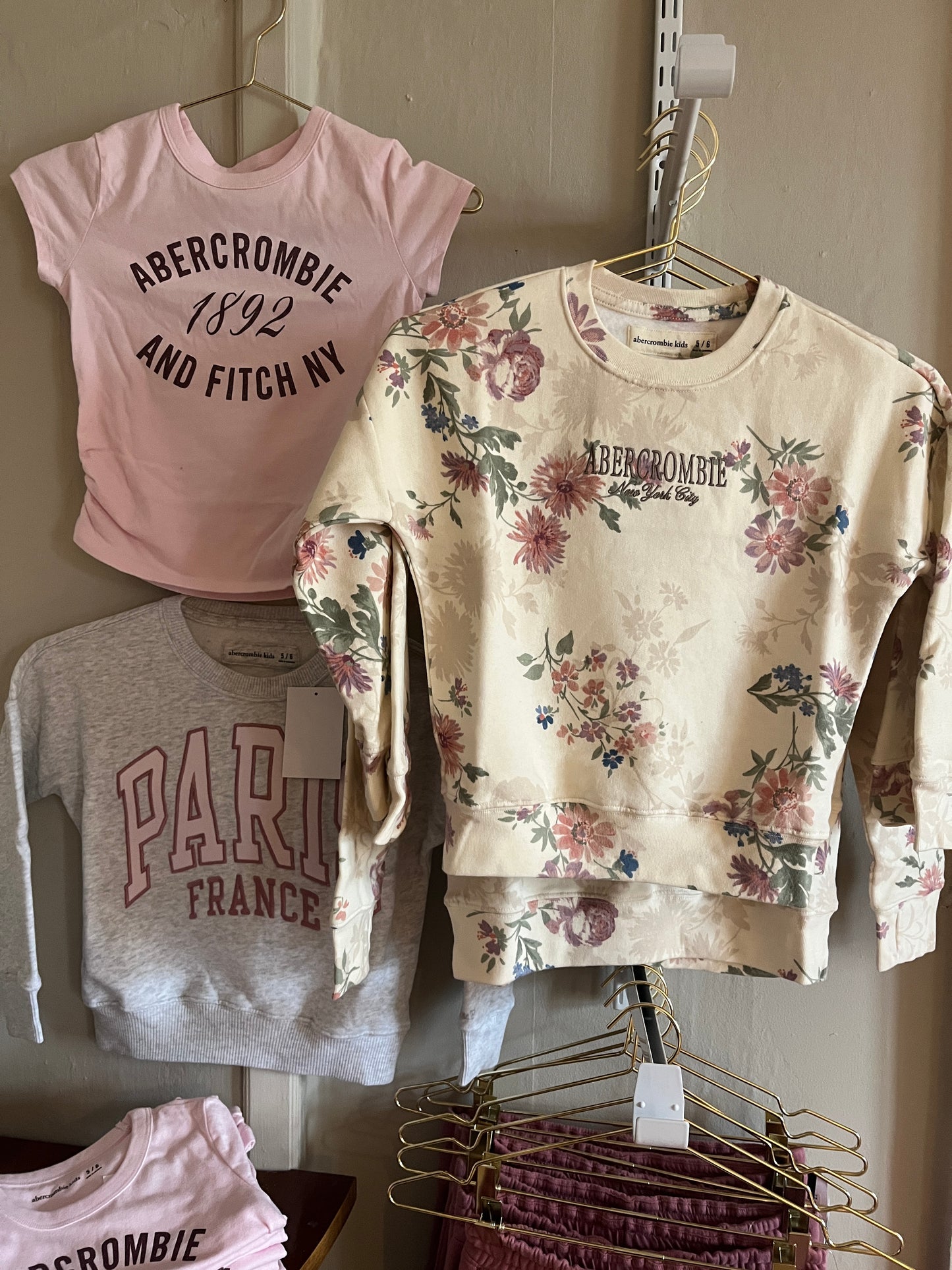 ANF Floral Crew - Buttercream