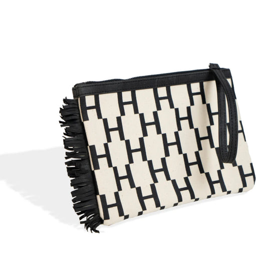 Monica pouch