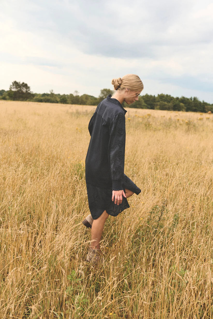HUMBLE - JADENAG DRESS - Navy