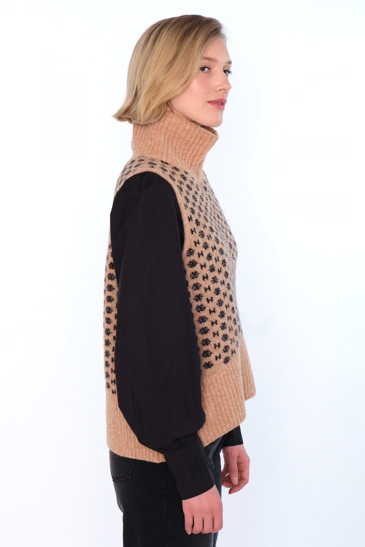 Hést - LOGO Vest - Beige