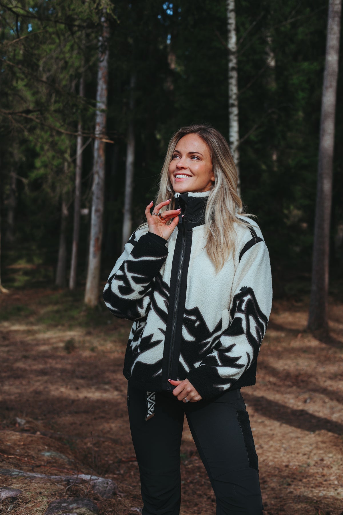 EMILIE VOE NERENG - Himmeltind, pile fleece jacket - Gardenia