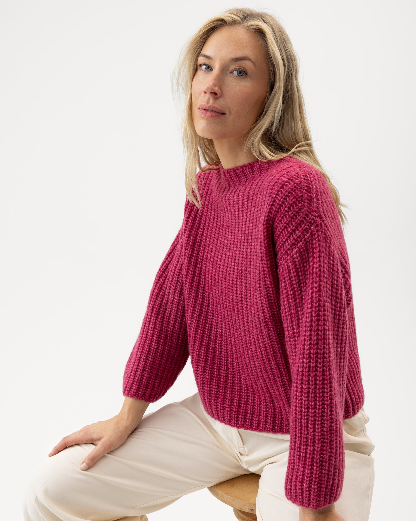 HOLEBROOK - Cajsa Sweater - Mulberry