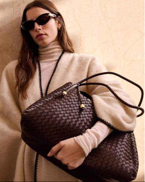Nova hand woven large shoulder bag - Chcocolate