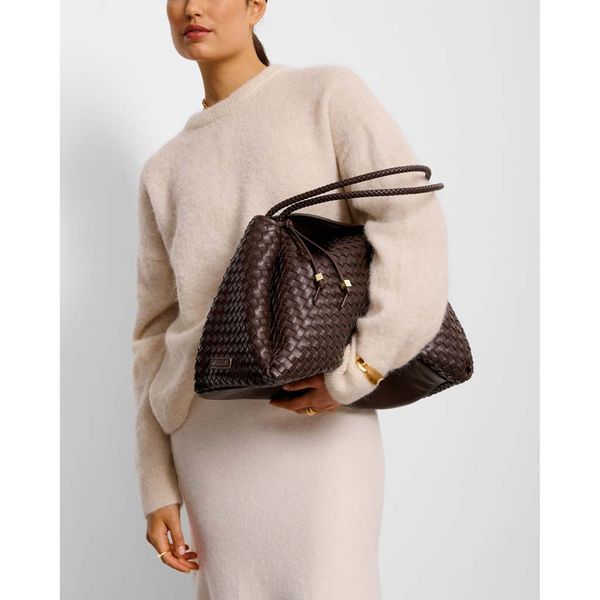 Nova hand woven large shoulder bag - Chcocolate